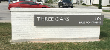 Three Oaks 